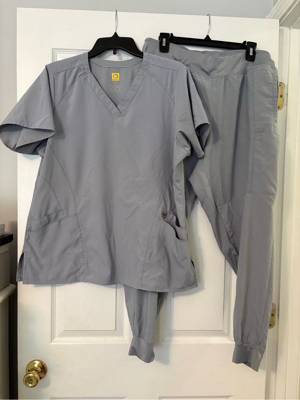 Wink XL scrub set in light gray